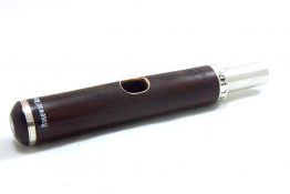 fl musica【KEEFE /頭部管 Mancke】piccolo Bocote-Crest-scaled.jpg?format